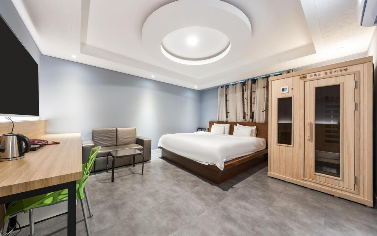 Hotel New Evergreen Mokpo Zewnętrze zdjęcie