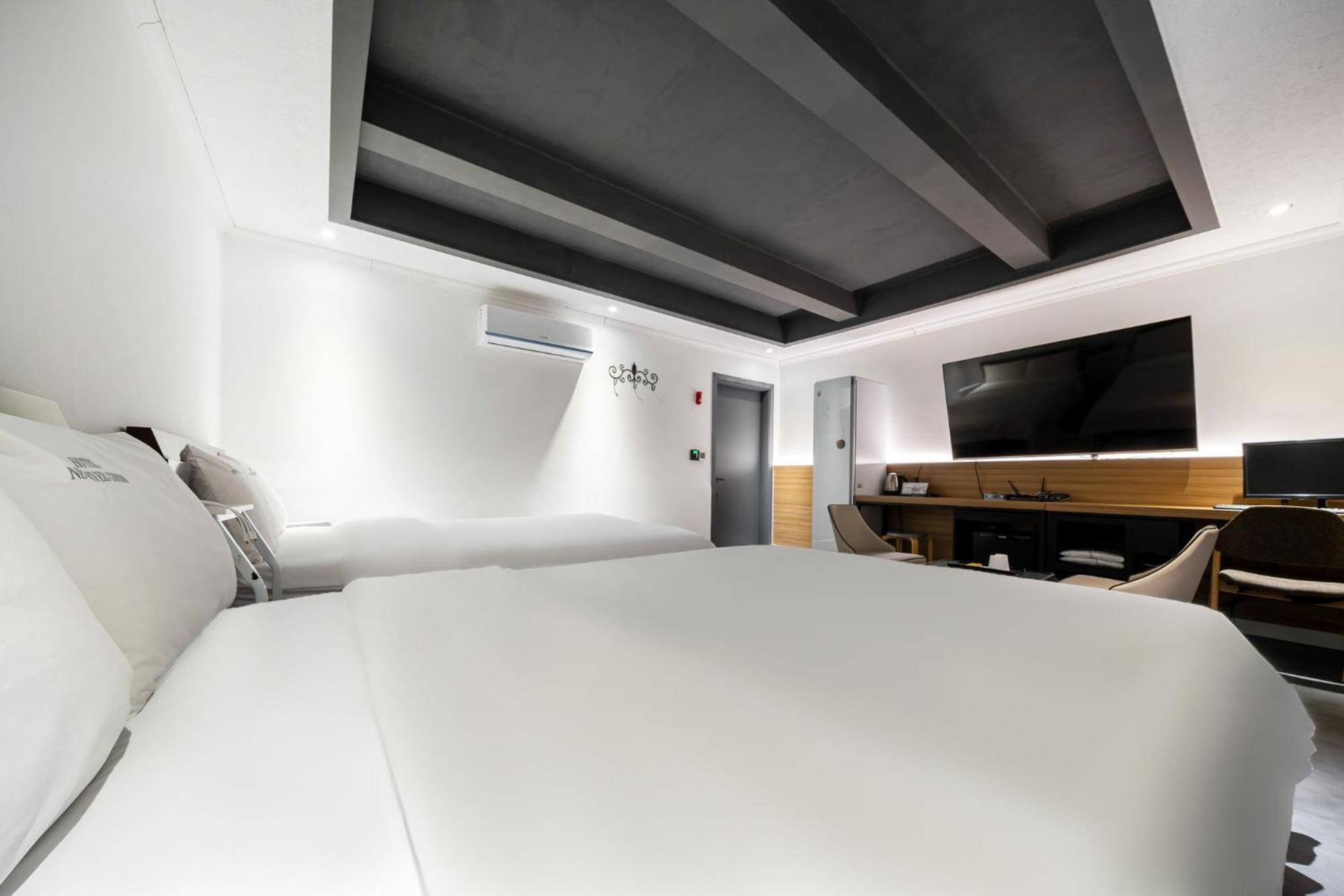 Hotel New Evergreen Mokpo Zewnętrze zdjęcie