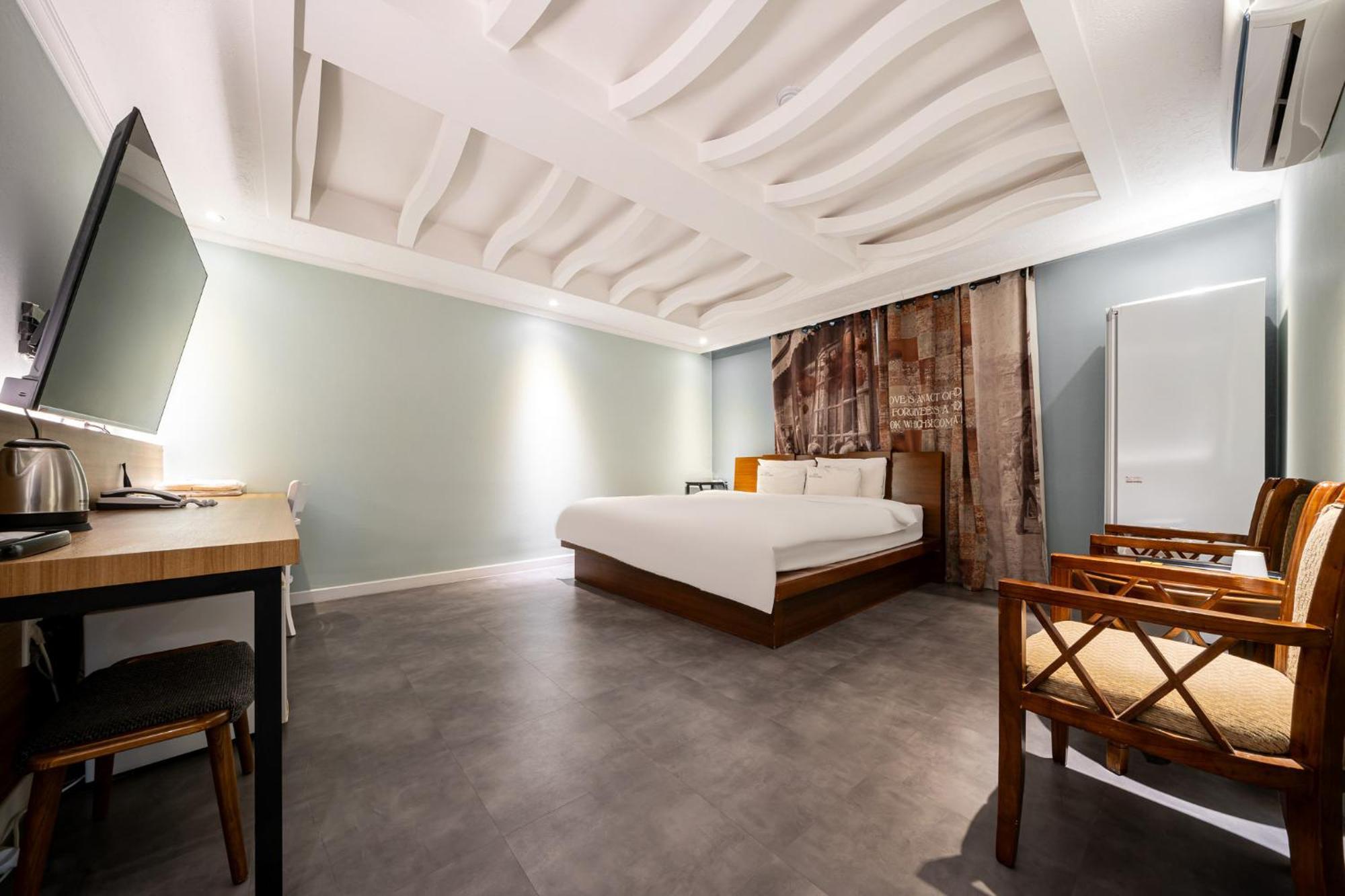 Hotel New Evergreen Mokpo Zewnętrze zdjęcie
