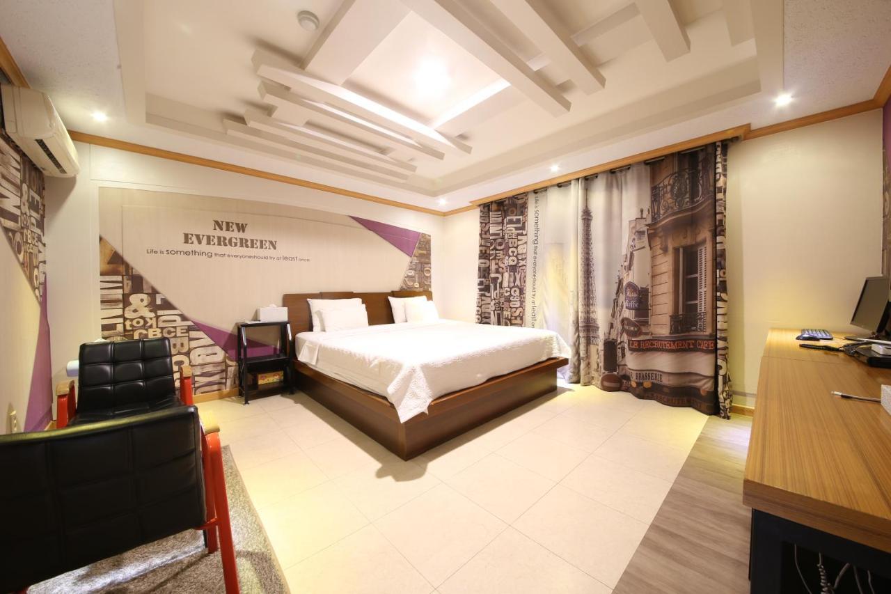 Hotel New Evergreen Mokpo Zewnętrze zdjęcie