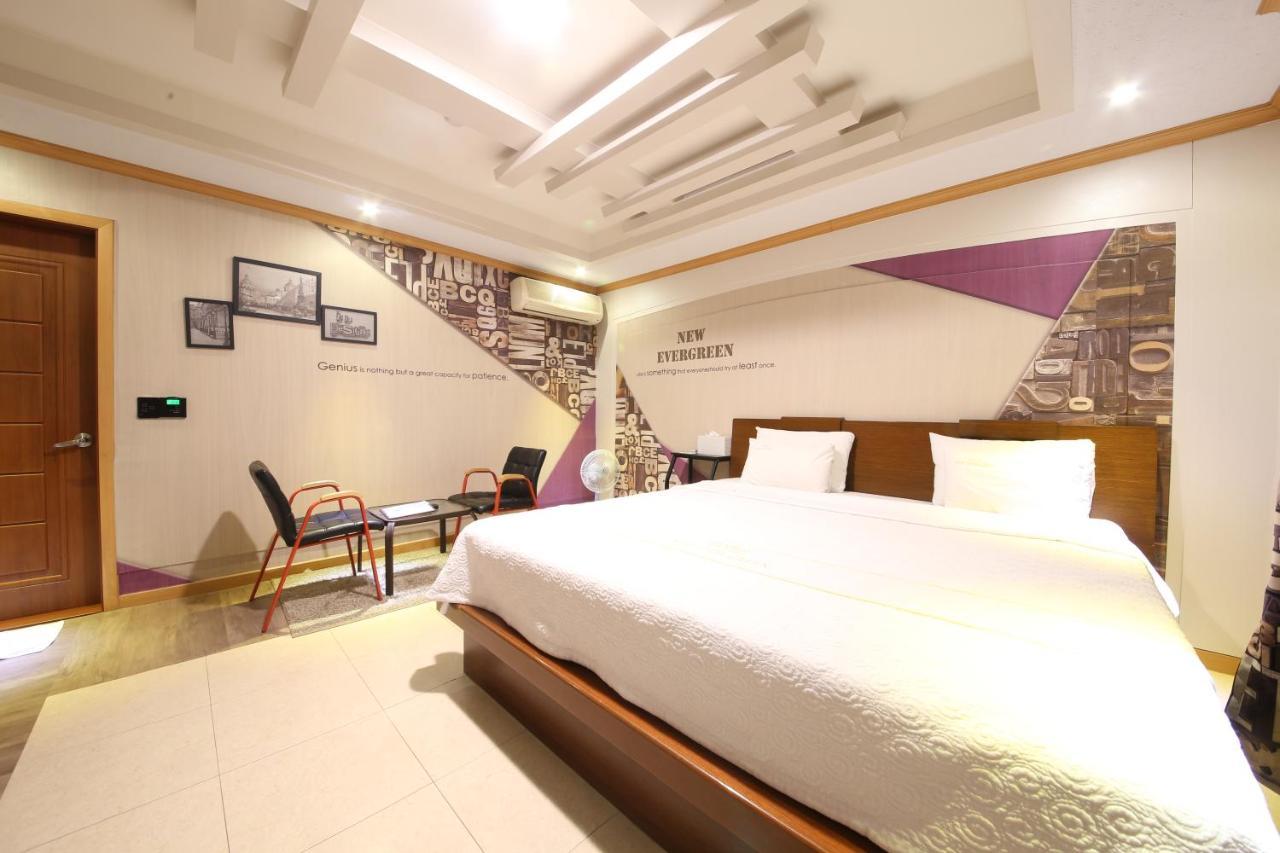 Hotel New Evergreen Mokpo Zewnętrze zdjęcie
